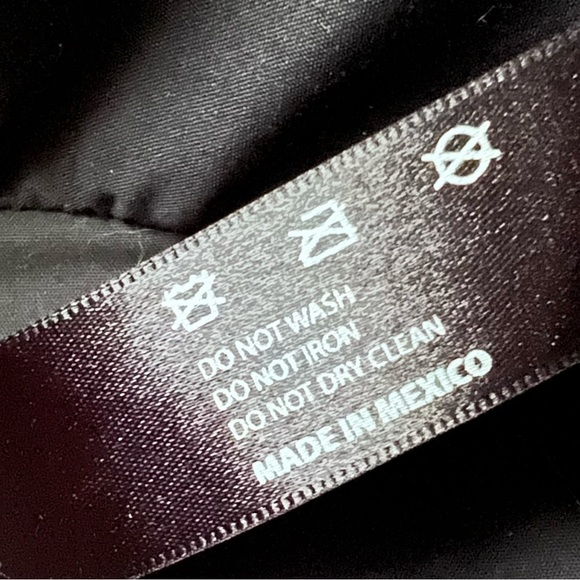 Leanelle Barcelona Bag in Black - Picture 9 of 13